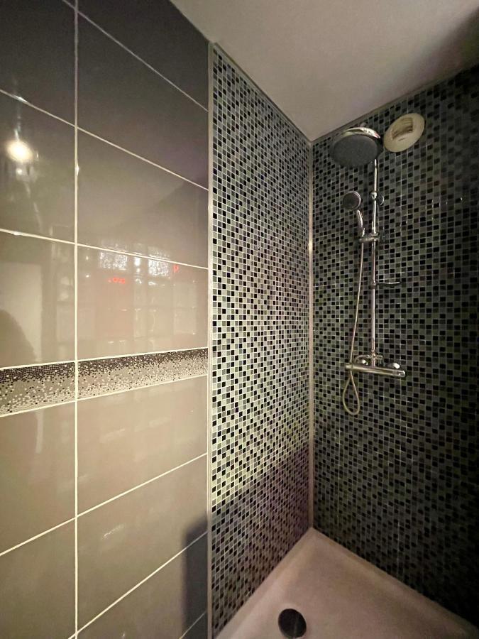 וינה L'Ideal Cosy-Wifi-Netflix Et Garage מראה חיצוני תמונה